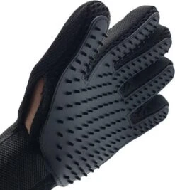 Borstel Voor Huisdieren - 2 Stuks LINKS + RECHTS - Voor Elke Vacht - Silicone - Vachtborstel - Borstel Handschoen - Zwart- ODaani 11 Borstel Voor Huisdieren - 2 Stuks LINKS + RECHTS - Voor Elke Vacht - Silicone - Vachtborstel - Borstel Handschoen - Zwart- ODaani -DierenPlezier 1112x1200 2