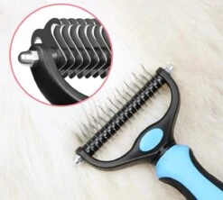 Merkloos 2 Zijdige Ondervacht Hondenkam - Hondenborstel Kortharig/Langharig - Kattenkam - Klittenkam Kat/Hond - Kattenborstel - 10 Cm. 11 Merkloos 2 Zijdige Ondervacht Hondenkam - Hondenborstel Kortharig/Langharig - Kattenkam - Klittenkam Kat/Hond - Kattenborstel - 10 Cm. -DierenPlezier 1200x1078