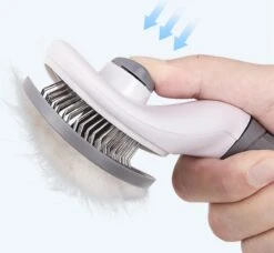 Kattenborstel - Hondenborstel - Pluizenverwijderaar - Haarverwijderaar Voor Huisdieren - Hondenkam - Kattenkam - Huisdierhaar Verwijderaar - Ontpluizer - Kattenhaar & Hondenhaar Verwijderaar - Voor Langharig & Kortharig - Grijs 16 Kattenborstel - Hondenborstel - Pluizenverwijderaar - Haarverwijderaar Voor Huisdieren - Hondenkam - Kattenkam - Huisdierhaar Verwijderaar - Ontpluizer - Kattenhaar & Hondenhaar Verwijderaar - Voor Langharig & Kortharig - Grijs -DierenPlezier 1200x1109