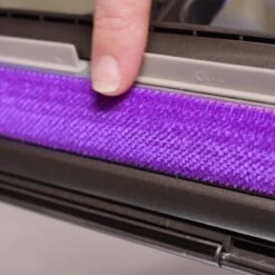 FurDaddy Batterij-aangedreven - Huisdier Haar Verwijderaar Voor Kleding - Herbruikbare Pluizenroller Voor Moeiteloze Verwijdering Van Kattenhaar & Hondenhaar - Zelfreinigende Pluizenborstel Voor Tapijt, Bank, Auto, Bed 14 FurDaddy Batterij-aangedreven - Huisdier Haar Verwijderaar Voor Kleding - Herbruikbare Pluizenroller Voor Moeiteloze Verwijdering Van Kattenhaar & Hondenhaar - Zelfreinigende Pluizenborstel Voor Tapijt, Bank, Auto, Bed -DierenPlezier 1200x1200 156