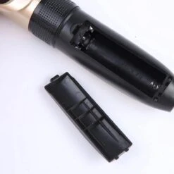 Merkloos Professionele Dierentondeuse - Scheerapparaat Voor Honden En Katten - Trimmer - 4 Opzetstukken - Oplaadbaar - Draadloos - Stil - Verschillende Haar En Vachtlengtes - Haartrimmer - Hondentrimmer - Honden Trimmer - Honden Knippen - Haren Knippen 16 Merkloos Professionele Dierentondeuse - Scheerapparaat Voor Honden En Katten - Trimmer - 4 Opzetstukken - Oplaadbaar - Draadloos - Stil - Verschillende Haar En Vachtlengtes - Haartrimmer - Hondentrimmer - Honden Trimmer - Honden Knippen - Haren Knippen -DierenPlezier 1200x1200 375