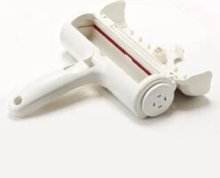 Merkloos Hoogwaardige Huisdierhaar Verwijderaar - Hondenhaar - Pluizenborstel - Ontharingsborstel 24 Merkloos Hoogwaardige Huisdierhaar Verwijderaar - Hondenhaar - Pluizenborstel - Ontharingsborstel -DierenPlezier 1200x974