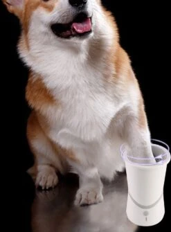 Hondenpoten Reiniger - Wasser - Hond – Pet Paw Washer – Hondenborstel – Honden Borstel - Verzorging 17 Hondenpoten Reiniger - Wasser - Hond – Pet Paw Washer – Hondenborstel – Honden Borstel - Verzorging -DierenPlezier 884x1200