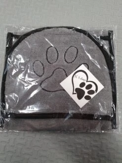 N4dogs – Hondenhanddoek – Honden Handdoek – Microvezel Handdoek – Handdoek Hond – Droogdoek Hond – Dierendeken – Sterk Absorberend – Handdoek Met Zakken - Grijs - 66 X 23 Cm 14 N4dogs – Hondenhanddoek – Honden Handdoek – Microvezel Handdoek – Handdoek Hond – Droogdoek Hond – Dierendeken – Sterk Absorberend – Handdoek Met Zakken - Grijs - 66 X 23 Cm -DierenPlezier 899x1200 2